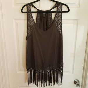 SALE! Torrid Crochet and Tassel Bottom Tank 1x